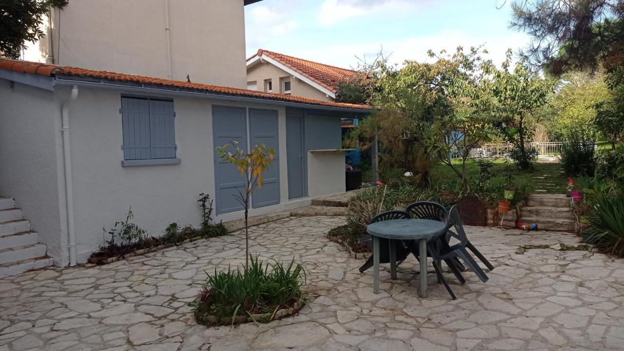 2 Chambres Et Salle De Bain Un Oasis De Bien Etre Piscine Et Jardin Direct Gare Aeroport Тулуза Экстерьер фото